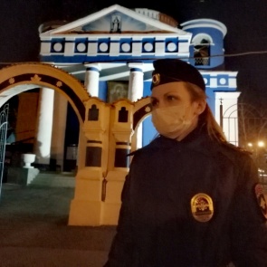 Сотрудники полиции Ачинска совместно с дружинниками обеспечили правопорядок в пасхальную ночь