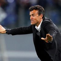 Луис Энрике Луис Энрике Фото: Giampiero Sposito / Reuters  Основными кандидатами на пост тренера испанского футбольного клуба «Барселона» являются бывший игрок команды Луис Энрике и бывший наставник с