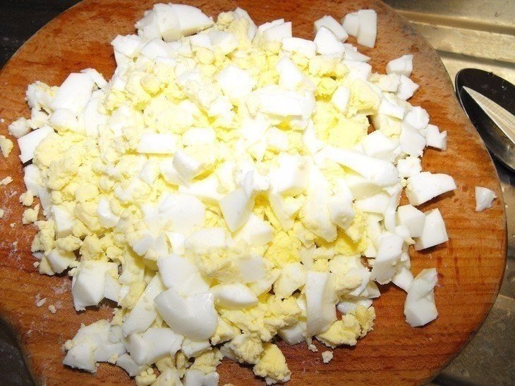 САЛАТ "ИЗУМРУДНЫЙ"