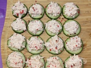 Канапе с крабовым мясом