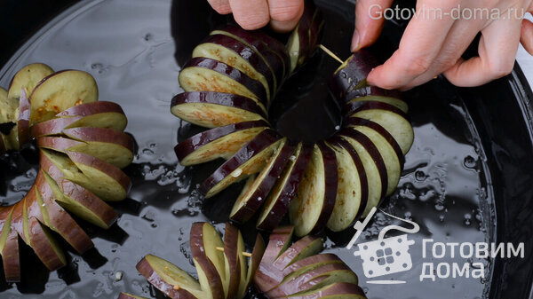 Баклажаны "Серпантин" с мясными тефтельками из фарша