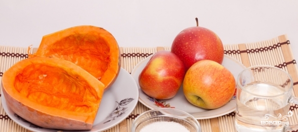 Запеченная тыква с яблоками