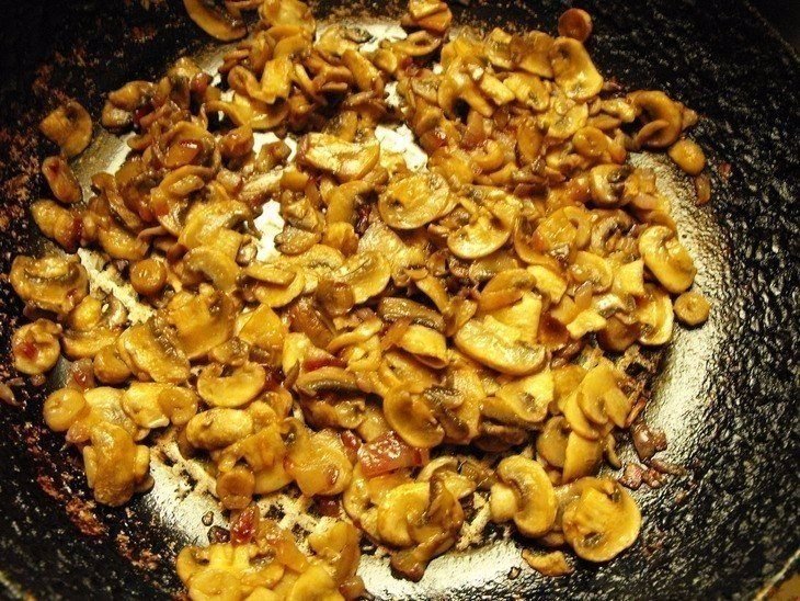 САЛАТ "ИЗУМРУДНЫЙ"