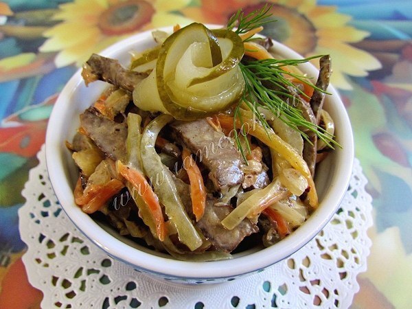 Салат из говяжьей печени